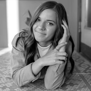 Meet your Posher, Abby